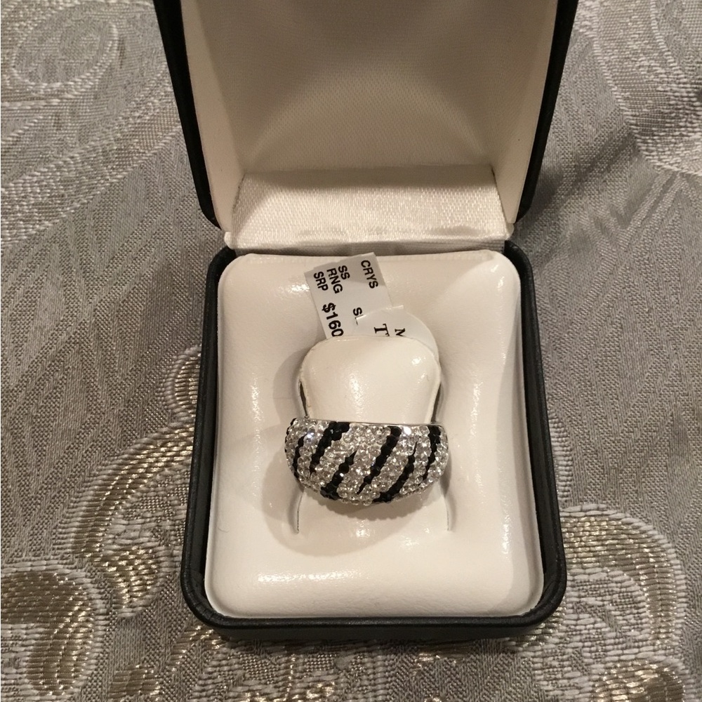 Striking Black and Silver Ring